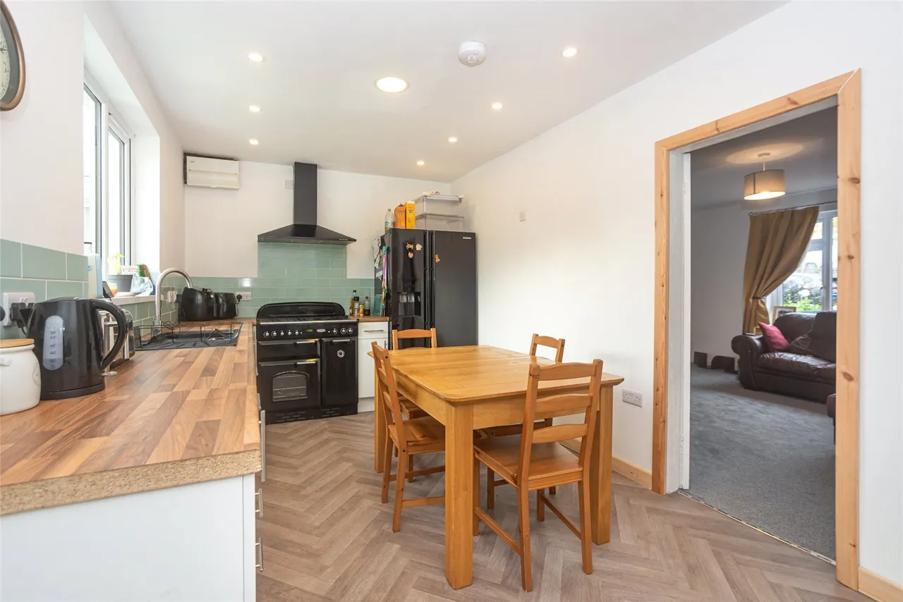 Penchwintan Road, Bangor, LL57, photo 12