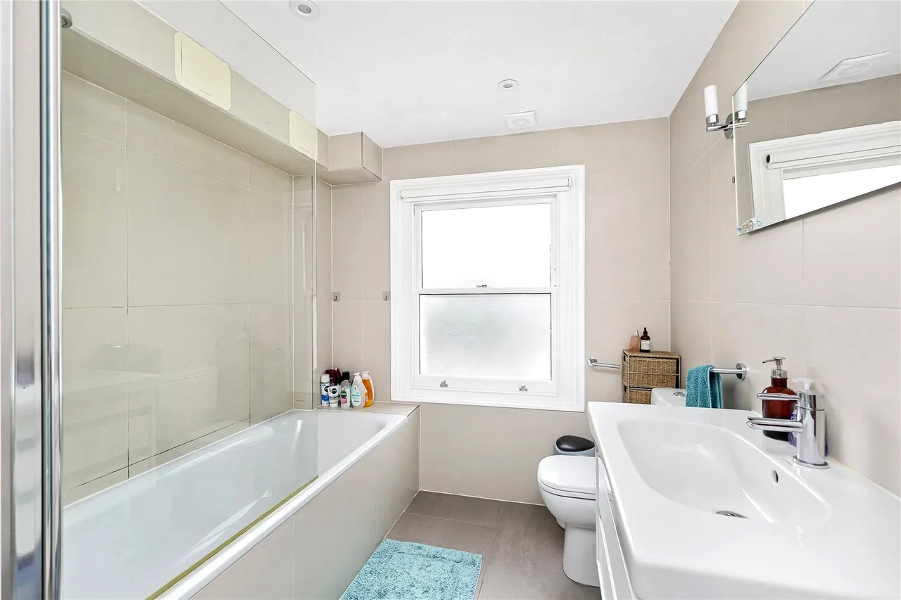 Alexandra Road, Kew, TW9, photo 8