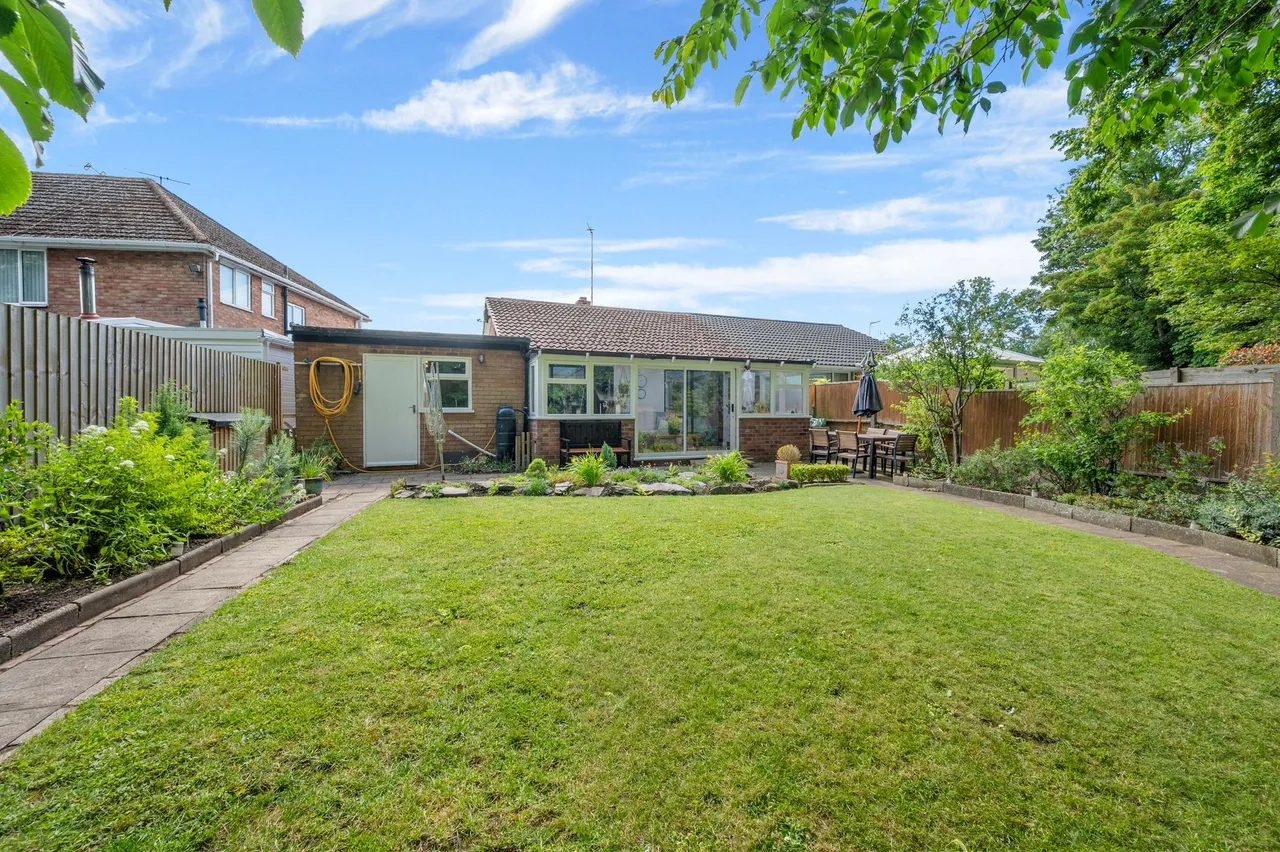 Mosslands, Eccleston, St. Helens, St. Helens, WA10 5BN, photo 28