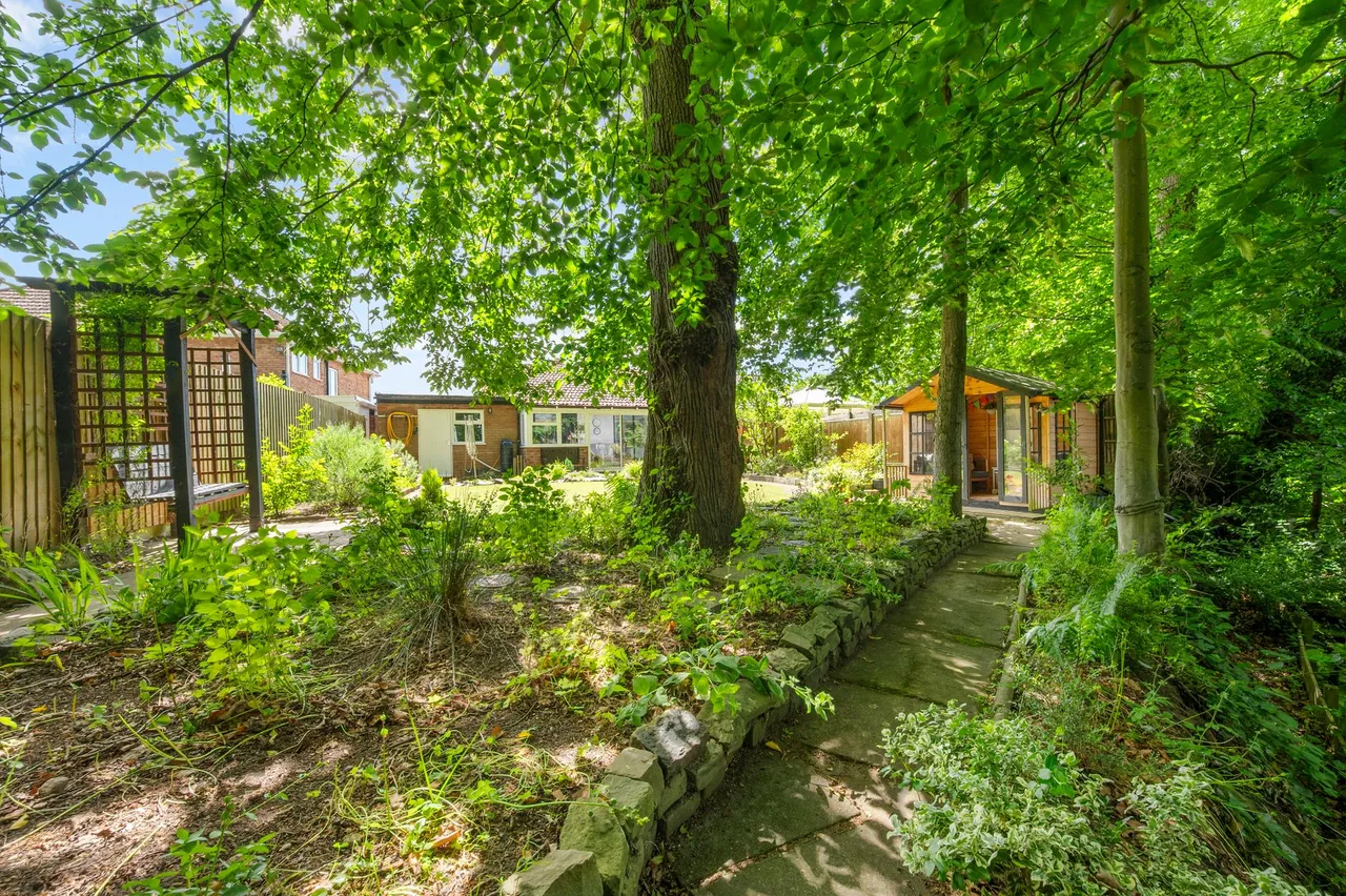 Mosslands, Eccleston, St. Helens, St. Helens, WA10 5BN, photo 34