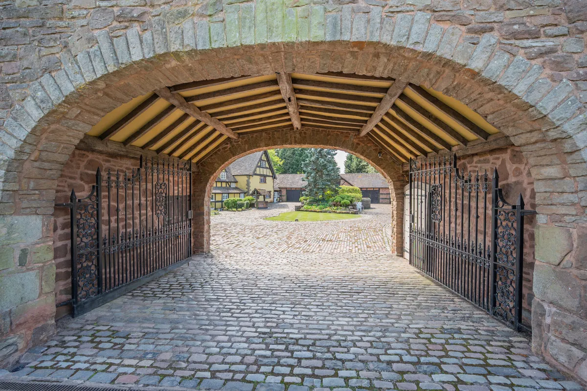 Shawbury Lane, Shustoke, B46, photo 45