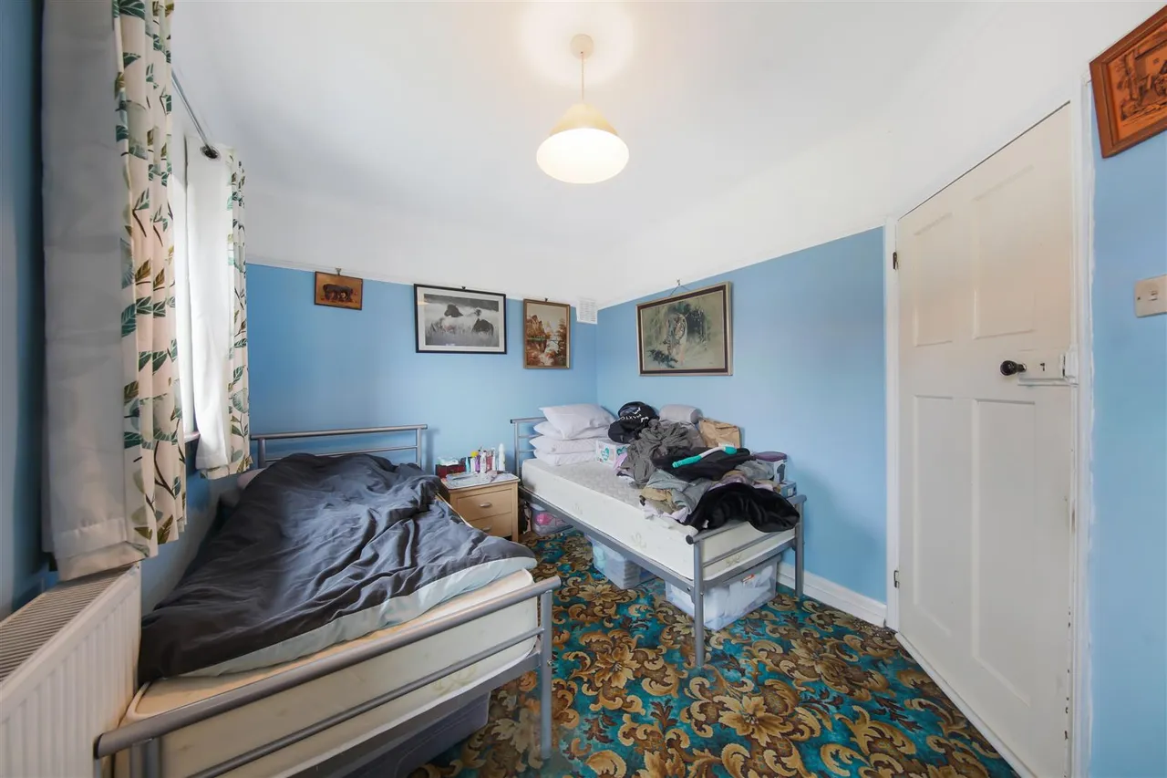 Russell Close, Stonebridge, NW10, photo 9