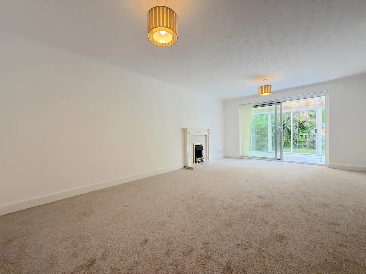 Charterfield Drive, Heath Hayes, Cannock, WS12, photo 2