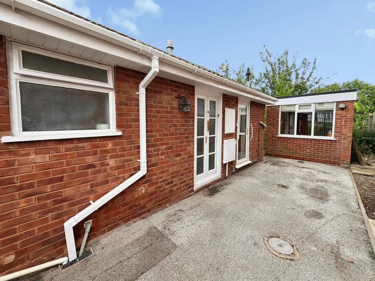Charterfield Drive, Heath Hayes, Cannock, WS12, photo 9