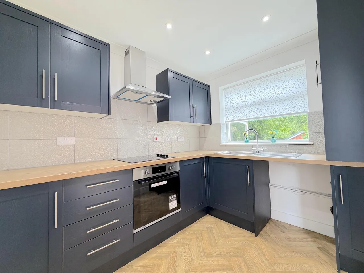 Charterfield Drive, Heath Hayes, Cannock, WS12, photo 5
