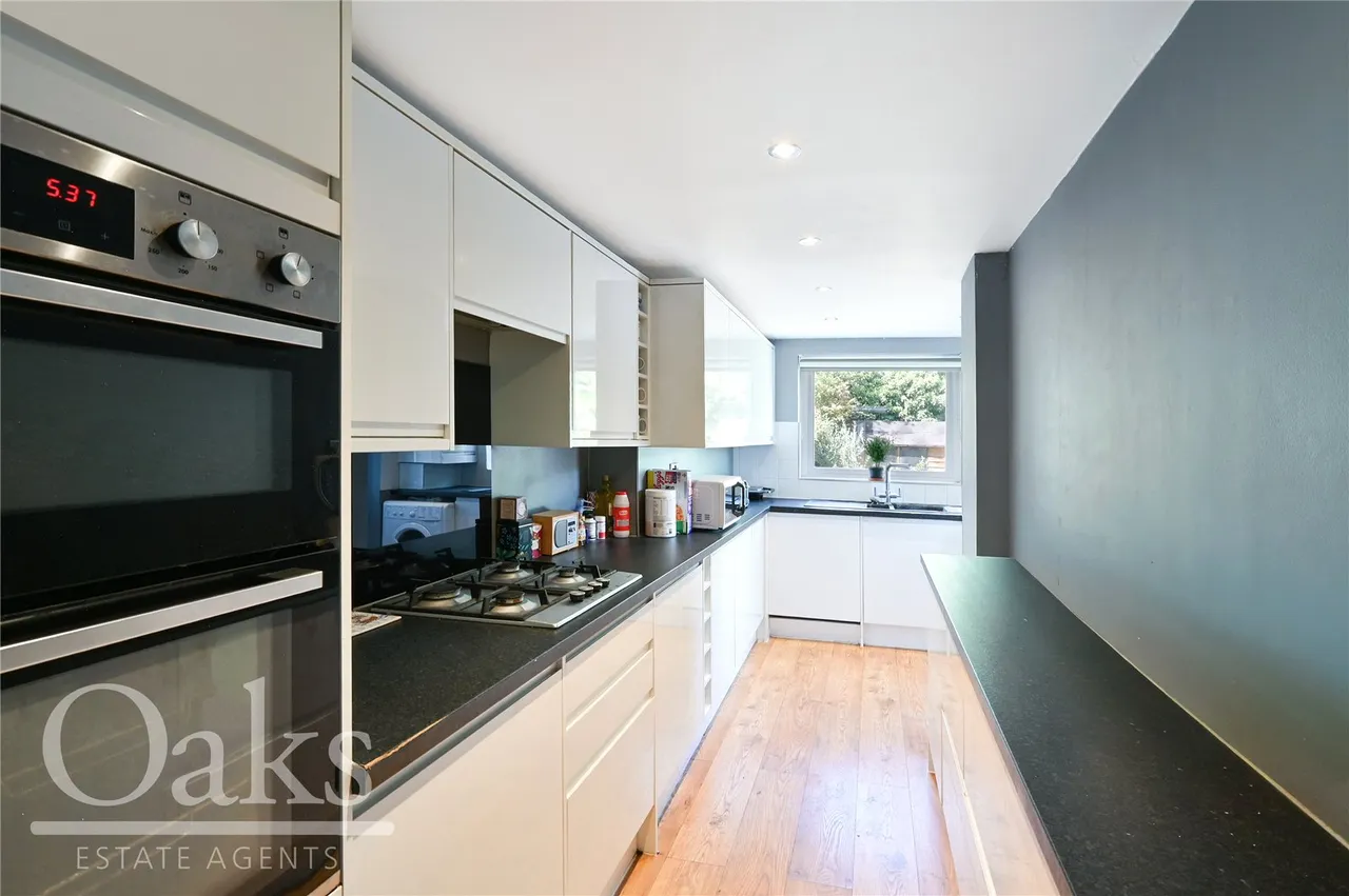 Estcourt Road, South Norwood, SE25, photo 6