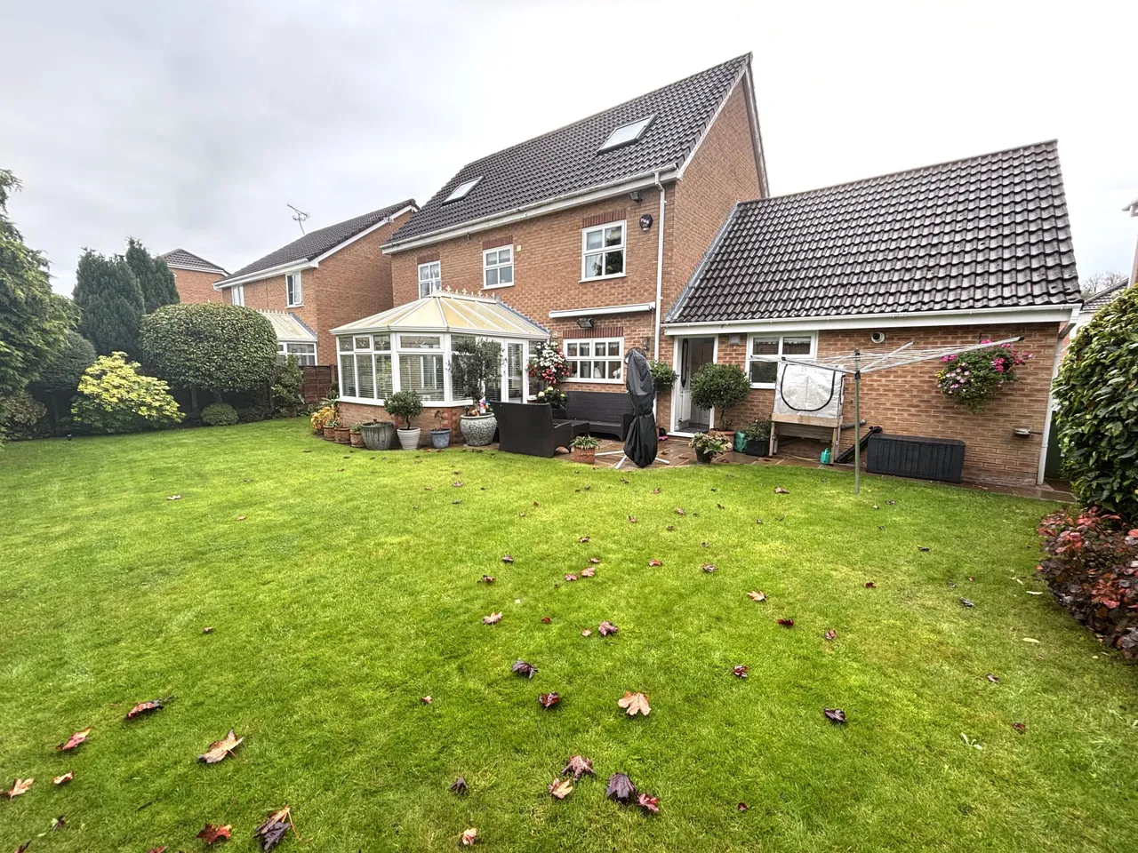 Hall Pool Drive, Offerton, SK2, photo 32