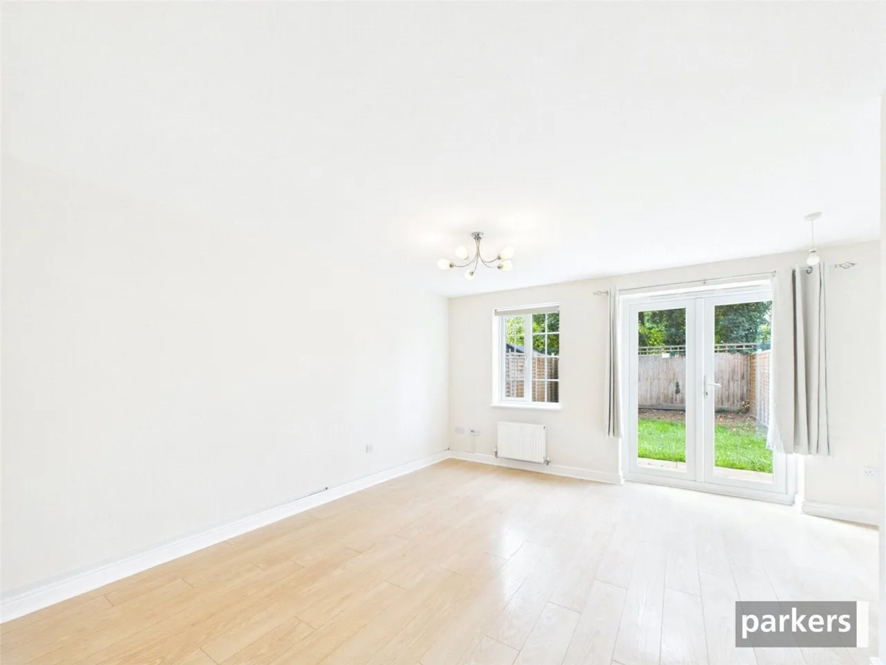 Wayside, Winnersh, RG41, photo 2