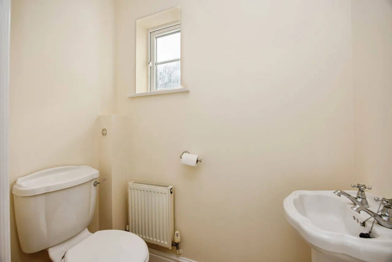 Carwollen Road, St. Austell, PL25, photo 8