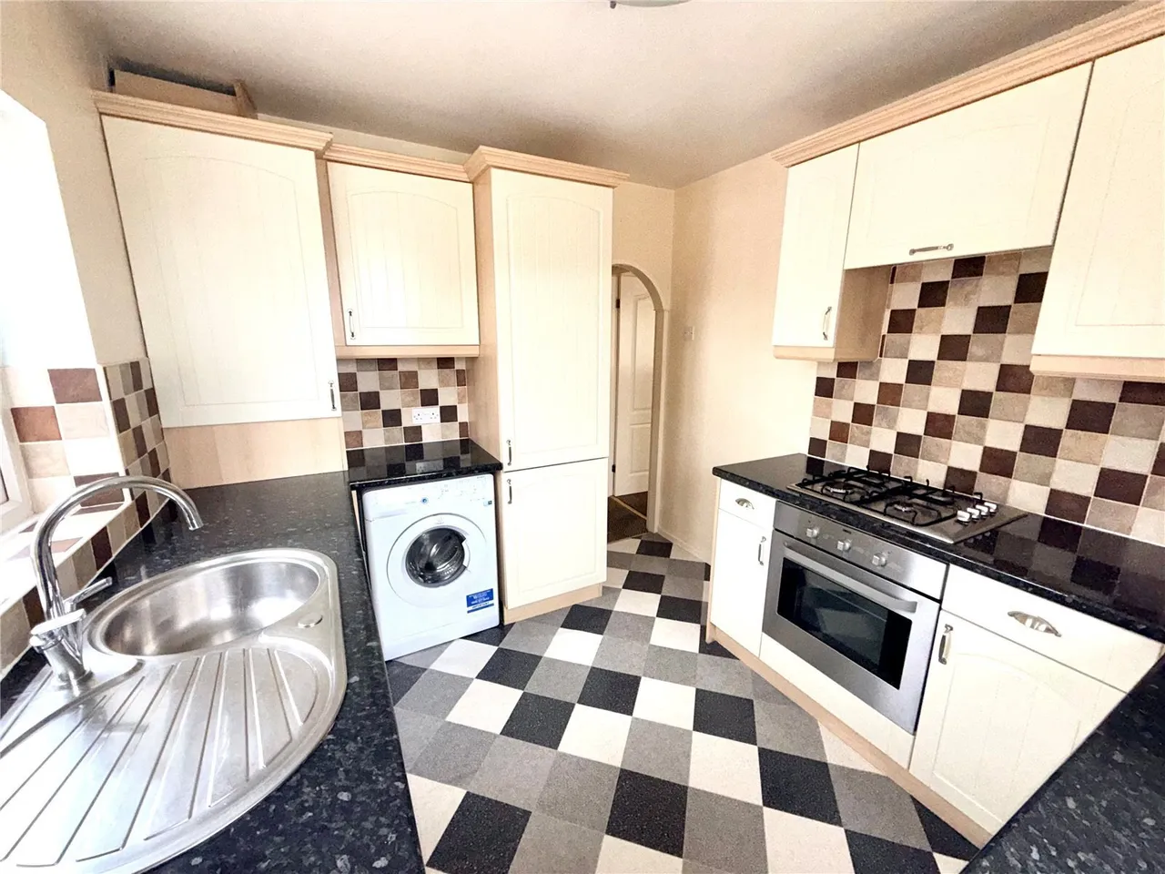 Kingston Close, Knott End-on-Sea, FY6, photo 4