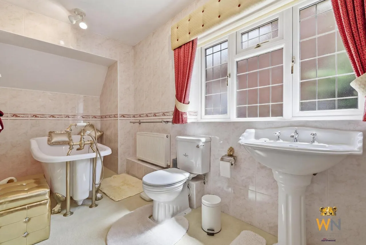 Heronway, Shenfield, CM13, photo 17