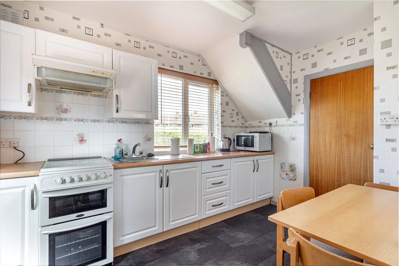 Rowan Crescent, Redditch, Worcestershire, B97 6ND, photo 2