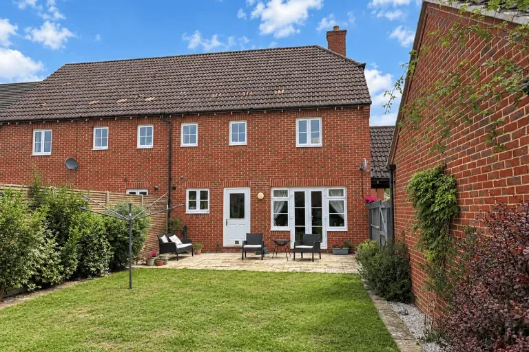 Prince Edward Way, Stotfold, SG5, photo 15