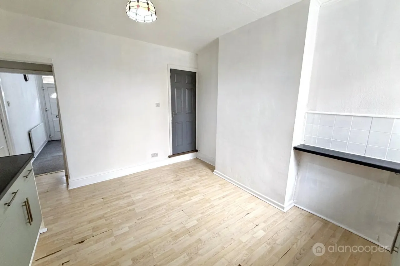 Heath End Road, Stockingford, CV10, photo 9