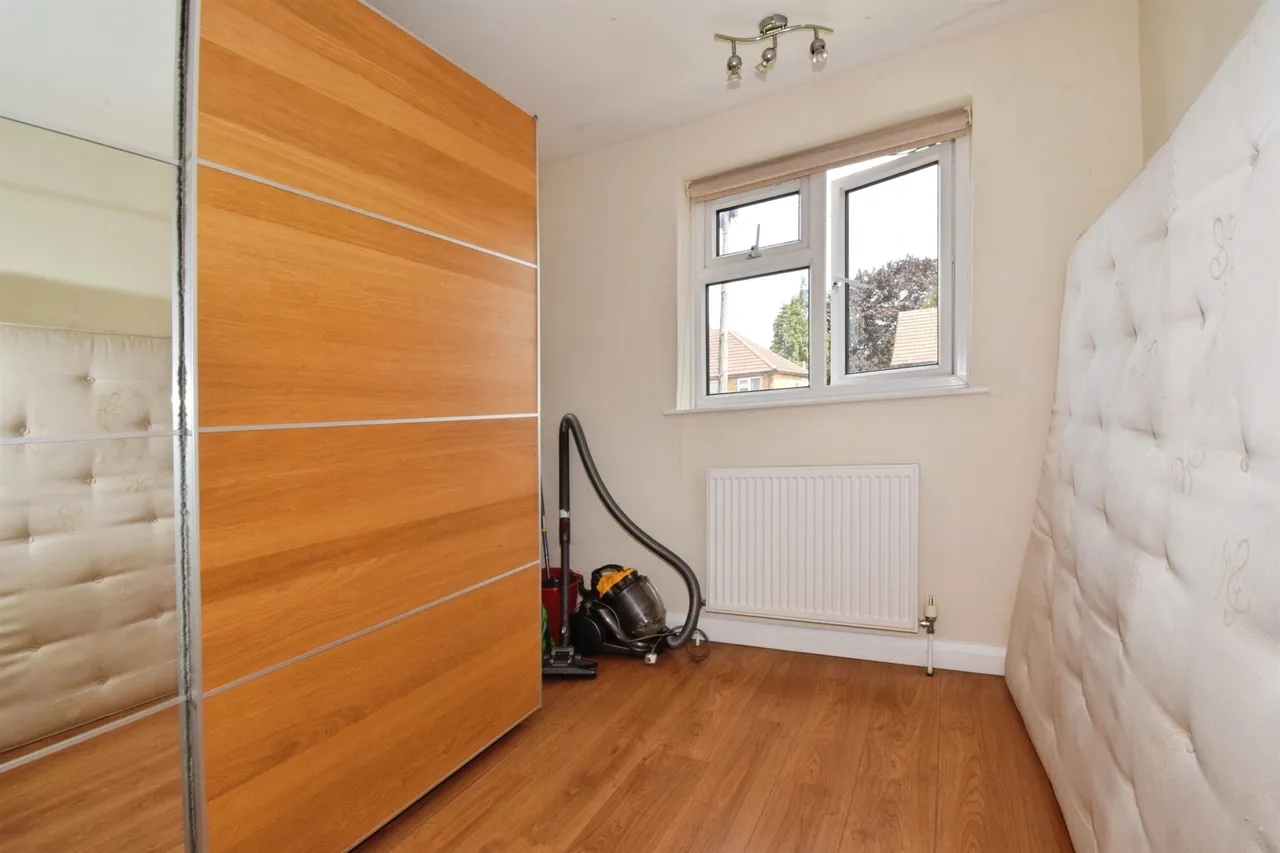 Kenilworth Drive, Oadby, LE2, photo 21