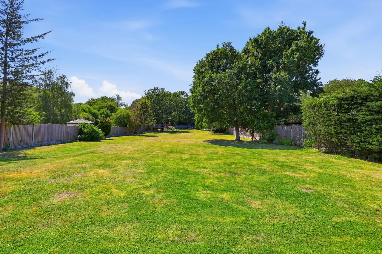 Noak Hill Road, Billericay, CM12, photo 20