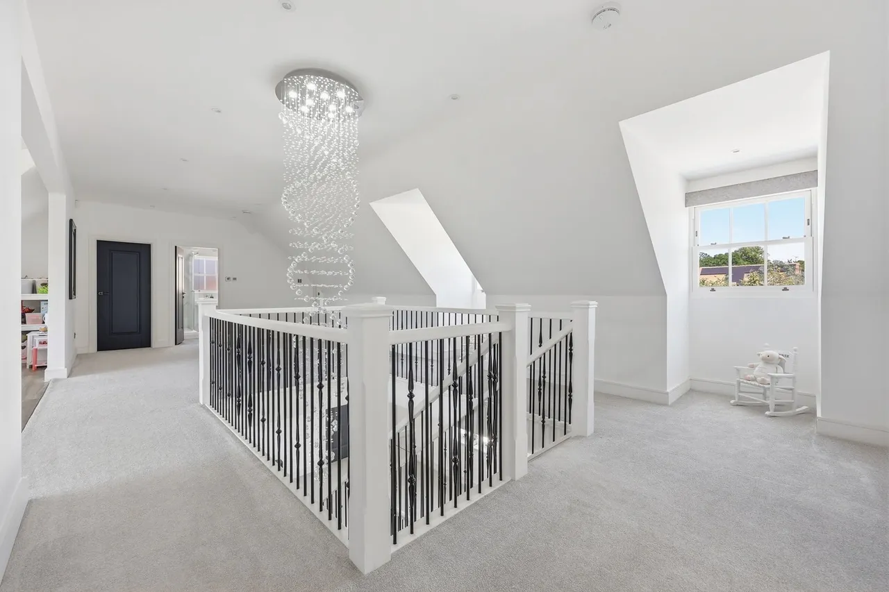 Noak Hill Road, Billericay, CM12, photo 44