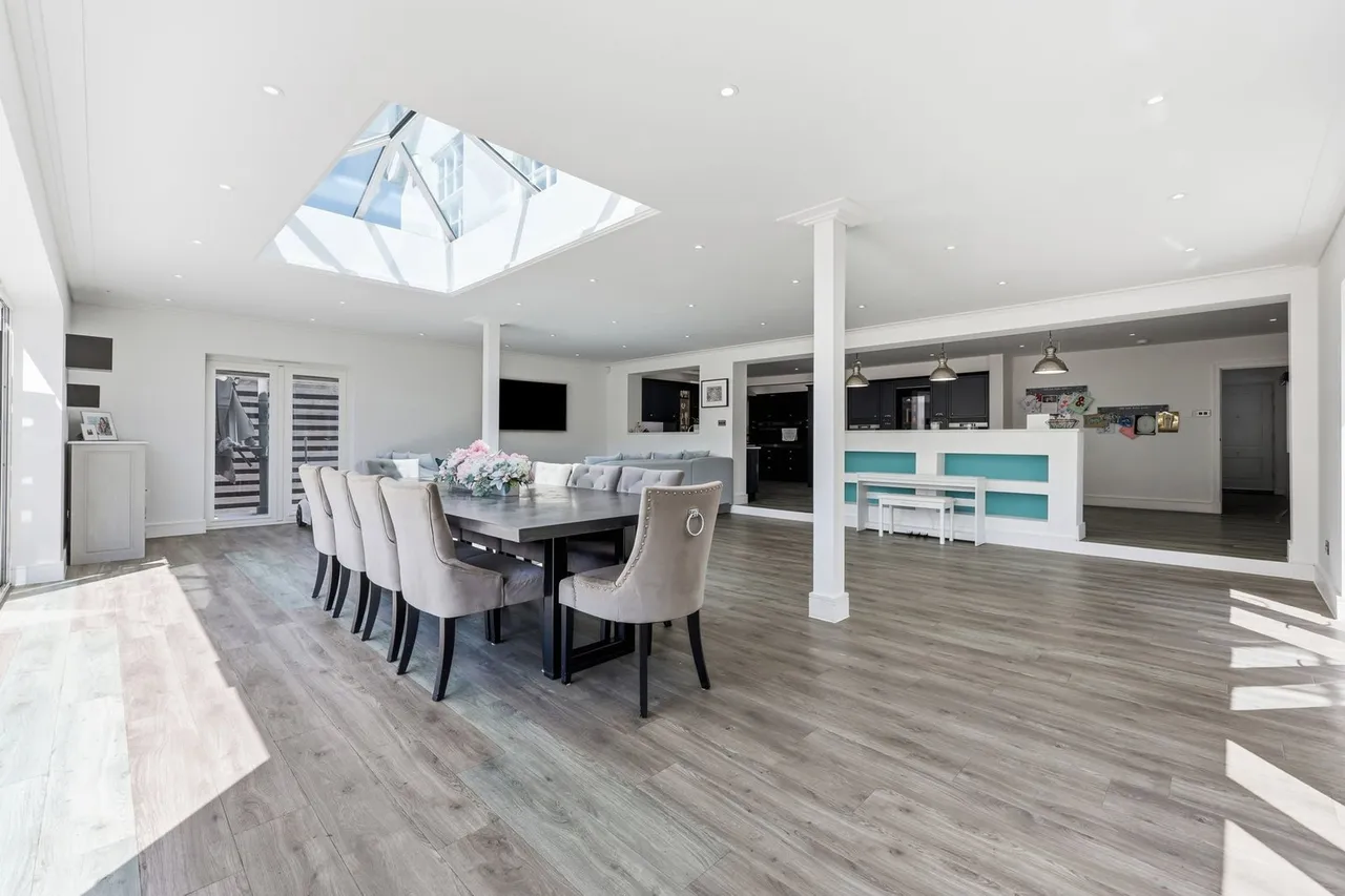 Noak Hill Road, Billericay, CM12, photo 4