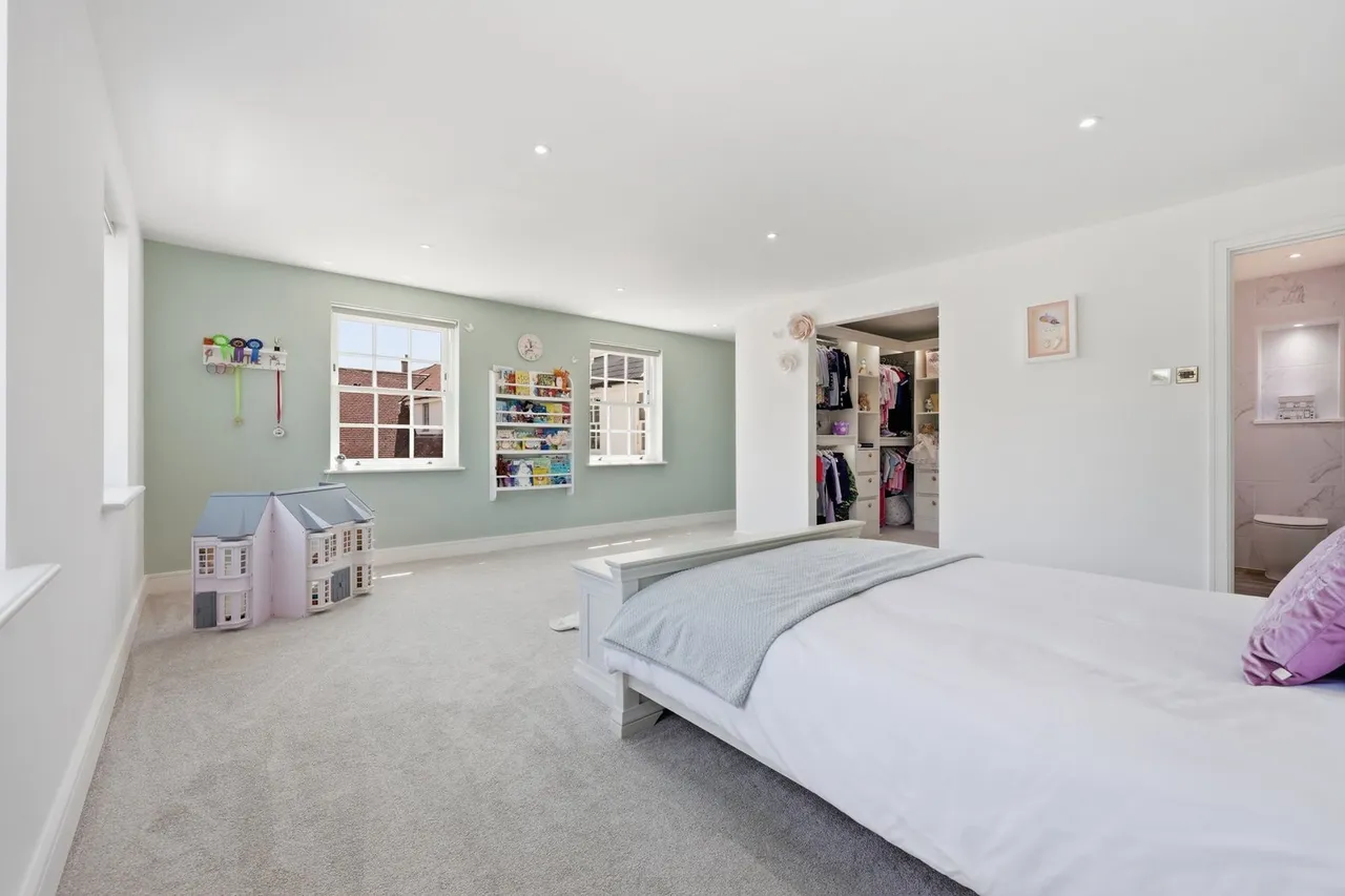 Noak Hill Road, Billericay, CM12, photo 36