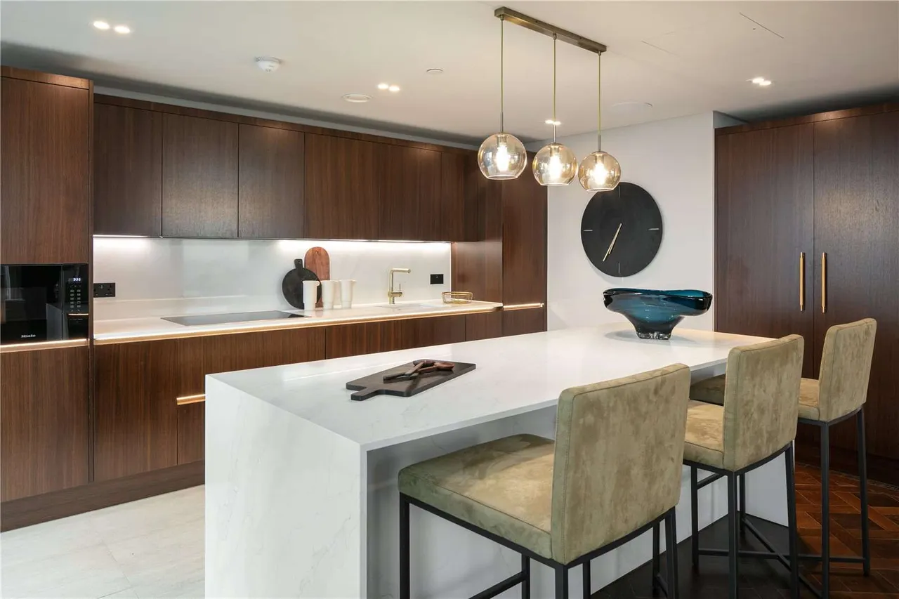Viadux Penthouses, 42 Great Bridgewater Street, Manchester, Greater Manchester, M1 5LE, photo 3