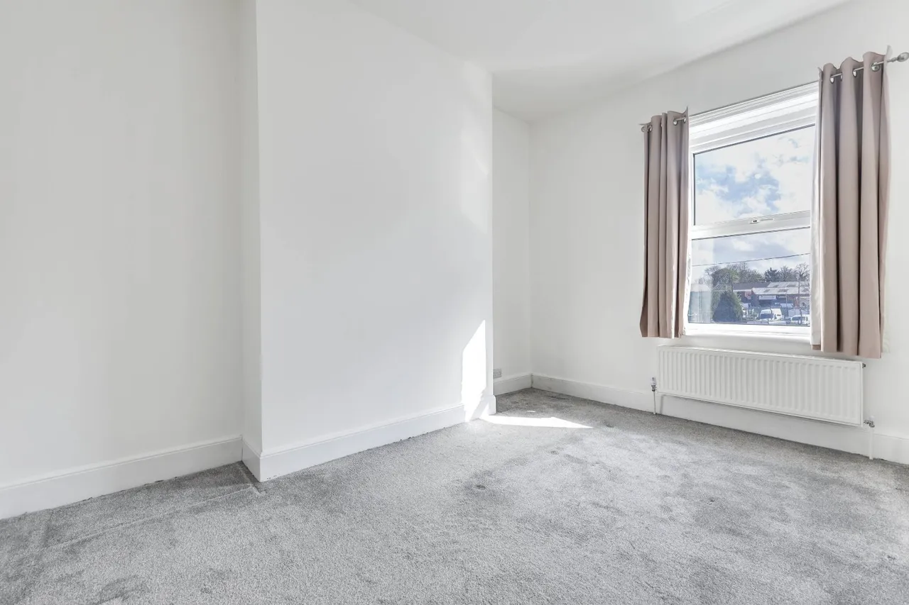 Richardshaw Lane, Stanningley, LS28, photo 9