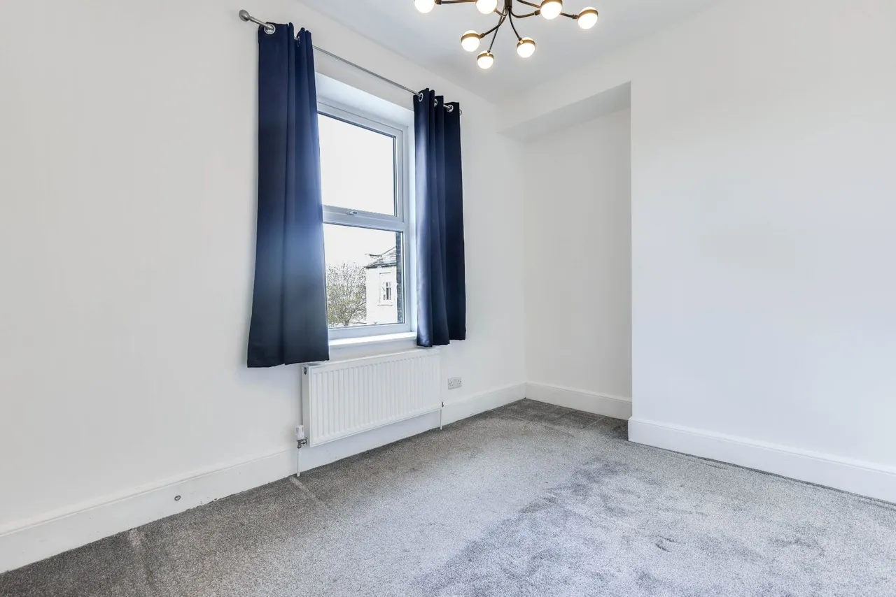 Richardshaw Lane, Stanningley, LS28, photo 11