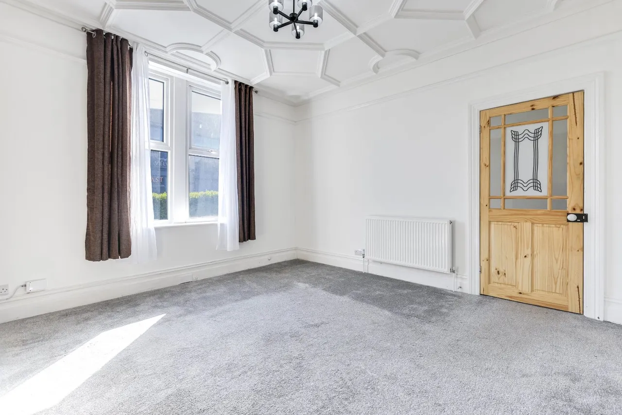 Richardshaw Lane, Stanningley, LS28, photo 4