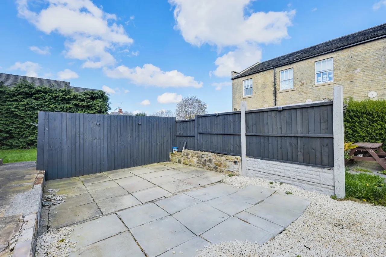 Richardshaw Lane, Stanningley, LS28, photo 15