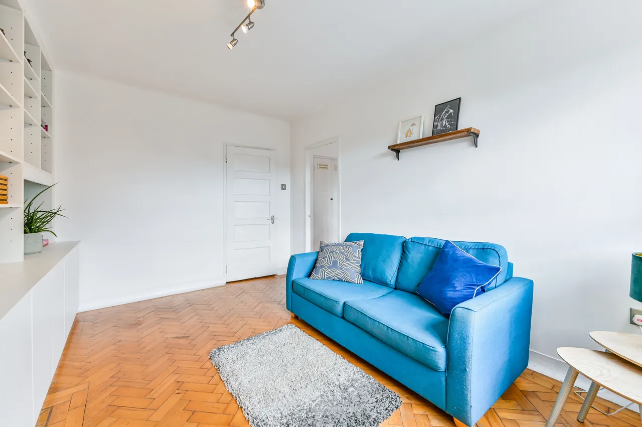 42 Denman House, Lordship Terrace, London, photo 8