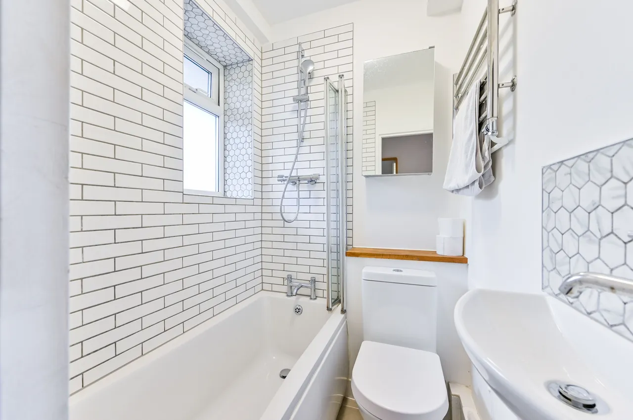 42 Denman House, Lordship Terrace, London, photo 4