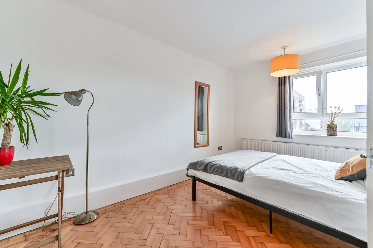 42 Denman House, Lordship Terrace, London, photo 5