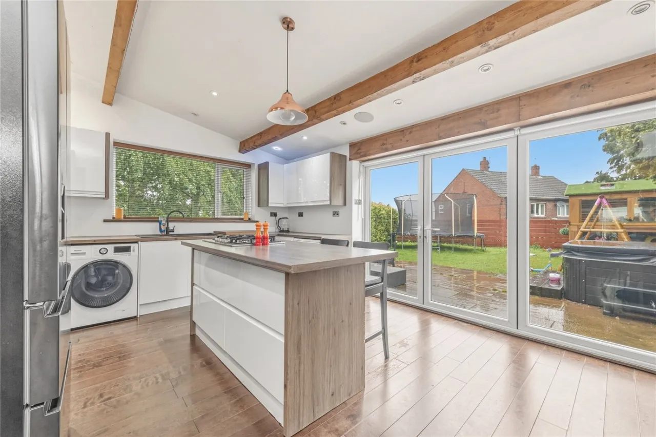 Bunkers Lane, Batley, WF17, photo 17