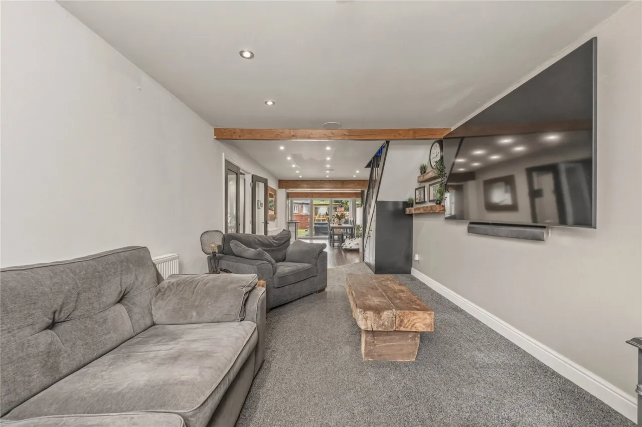 Bunkers Lane, Batley, WF17, photo 13