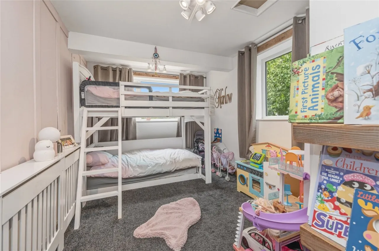 Bunkers Lane, Batley, WF17, photo 20