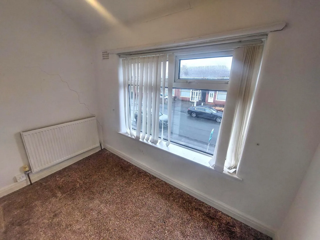North Road, Manchester, M34, photo 7