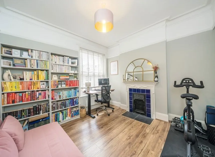 Lydhurst Avenue, Streatham, SW2, photo 3