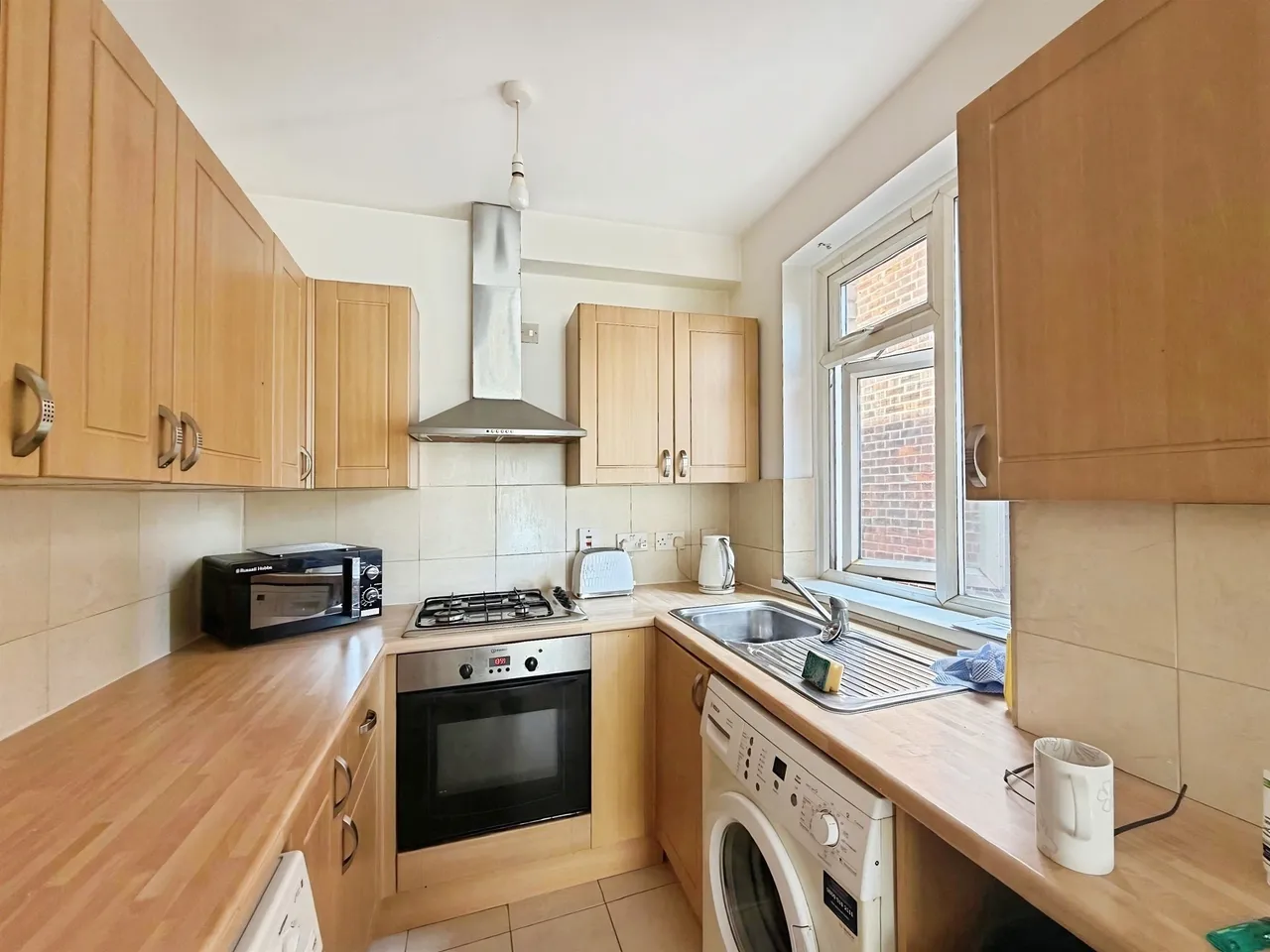 Church Road, Clacton-On-Sea, photo 5
