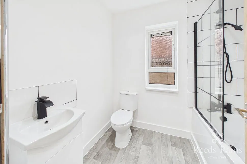 Pollard Crescent, Sheffield, S5, photo 4