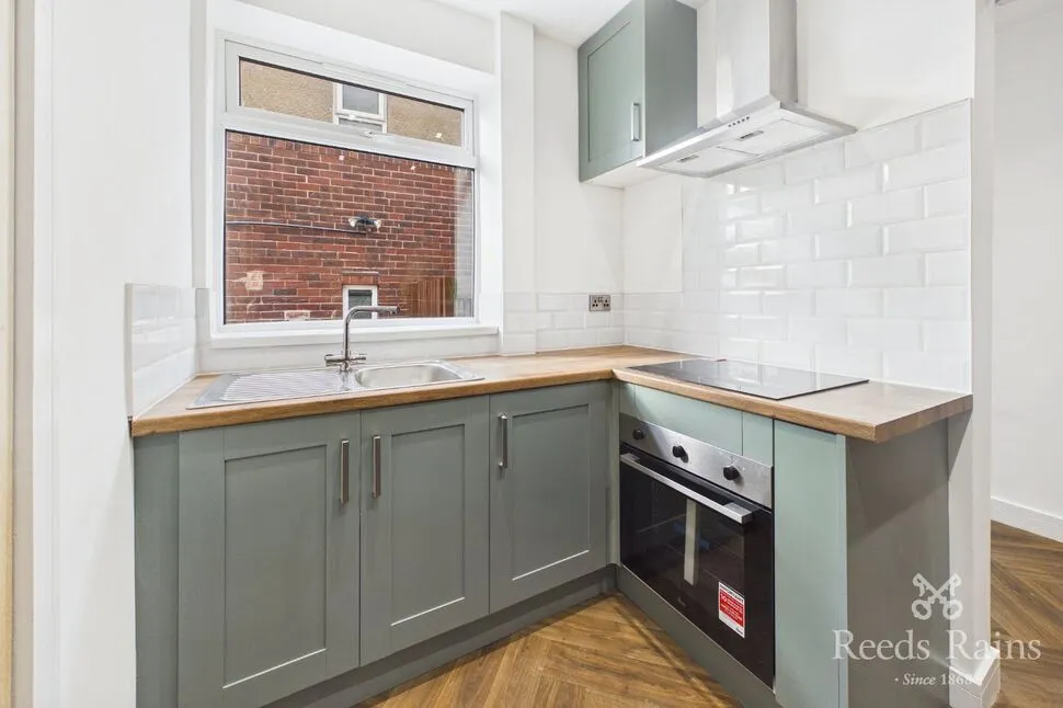 Pollard Crescent, Sheffield, S5, photo 10