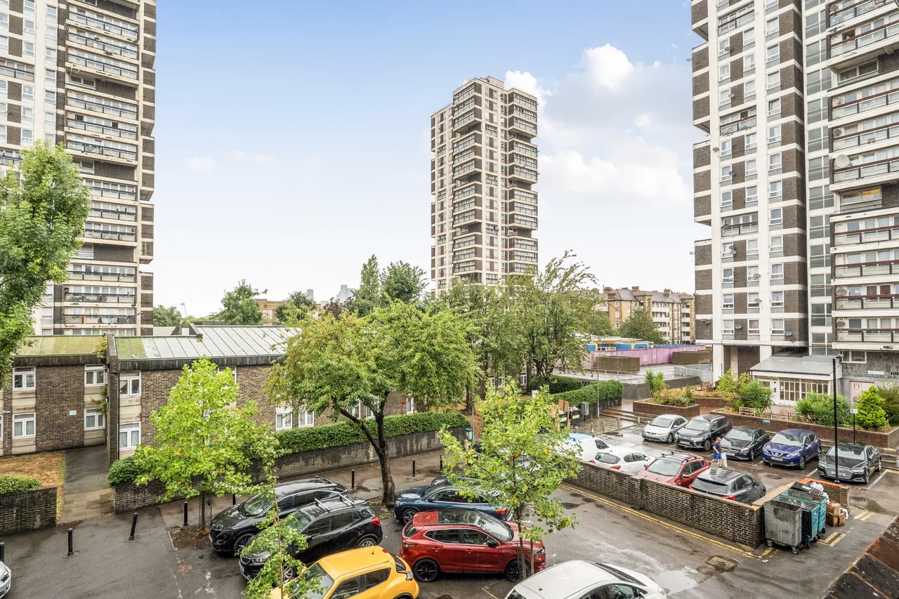 33 Livingstone House, Wyndham Road, London, photo 9