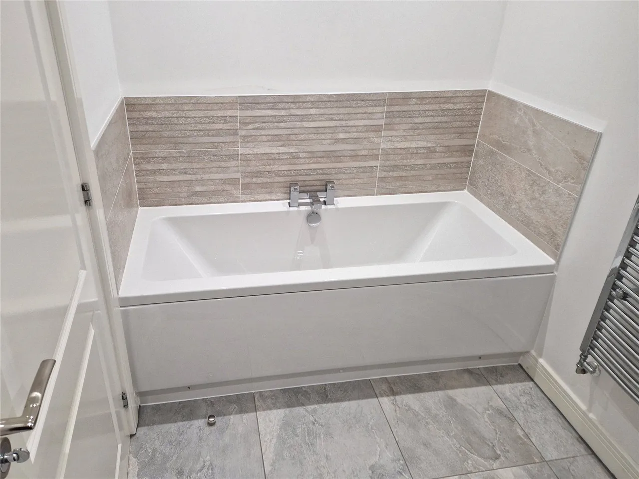 Woodlands Grove, Leeds, LS16, photo 12