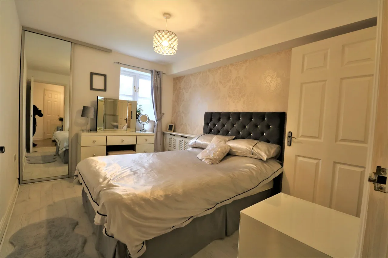 Howard Road, Chafford Hundred, Grays, Essex, RM16 6DG, photo 7