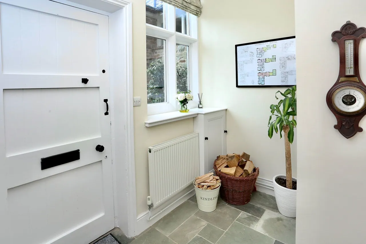 Ty Deri, Trebencyn Park, NP7, photo 9
