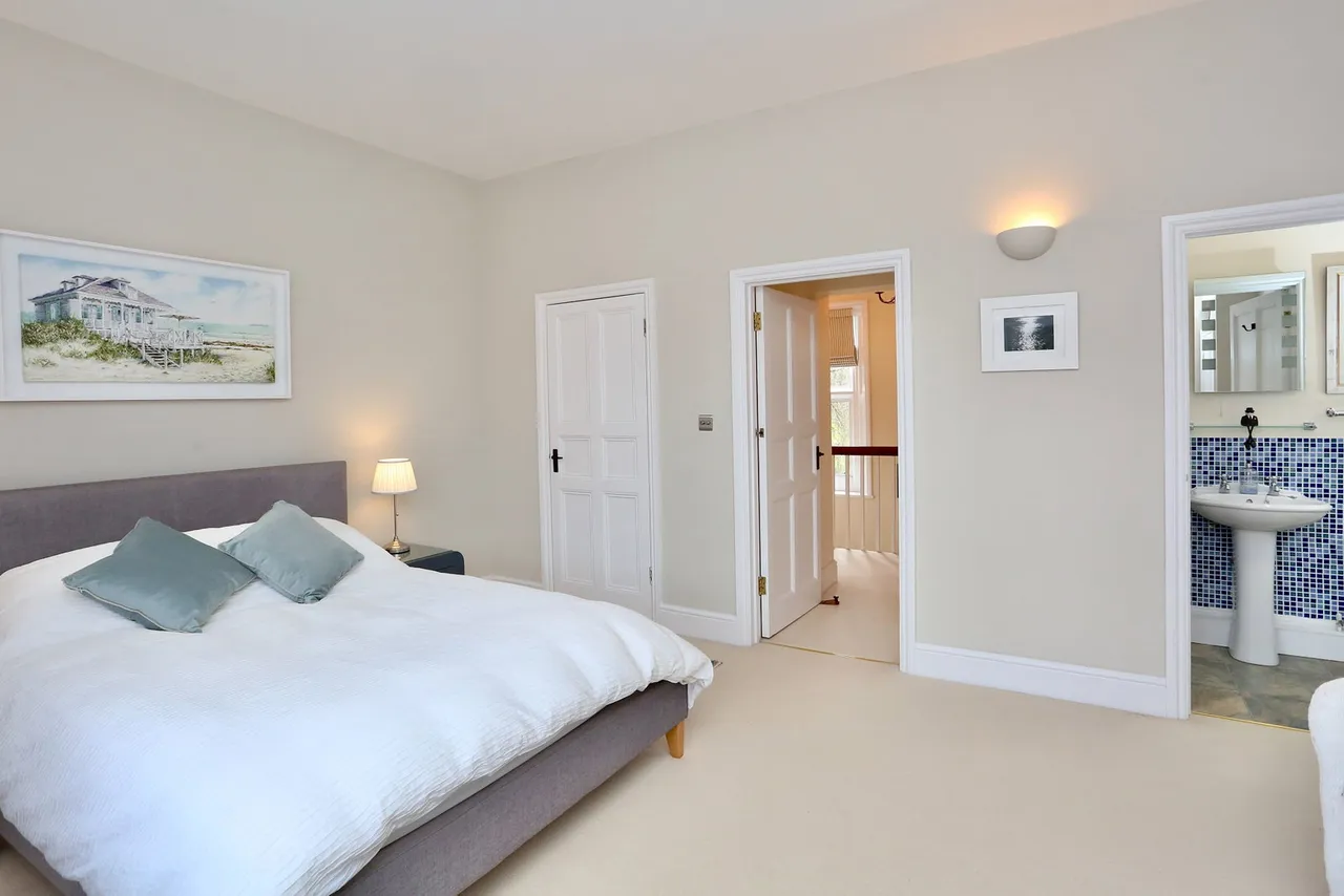 Ty Deri, Trebencyn Park, NP7, photo 15