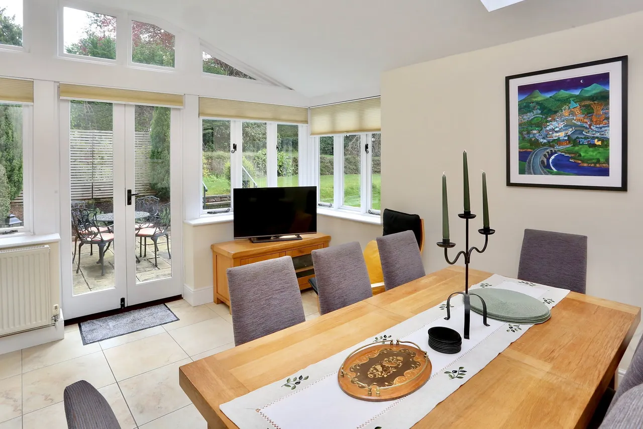 Ty Deri, Trebencyn Park, NP7, photo 4