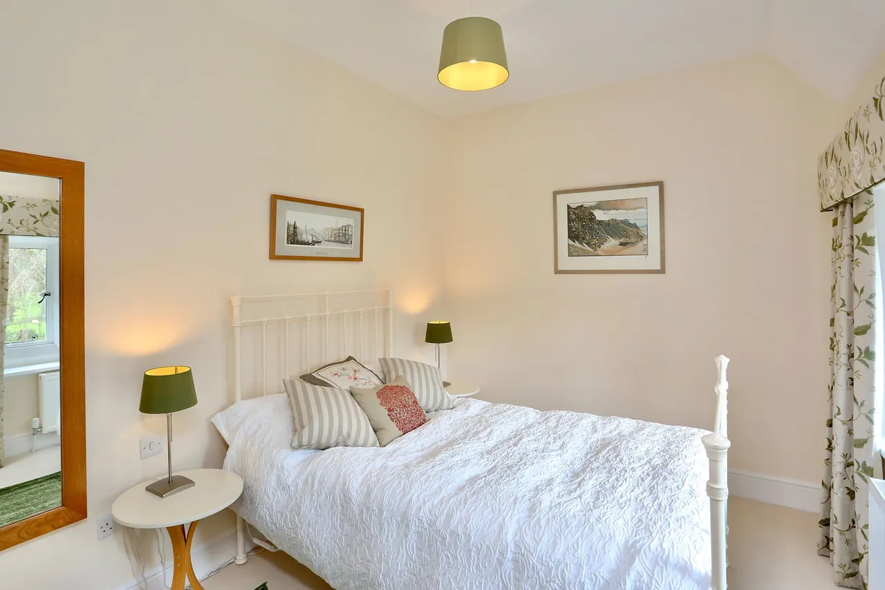 Ty Deri, Trebencyn Park, NP7, photo 20