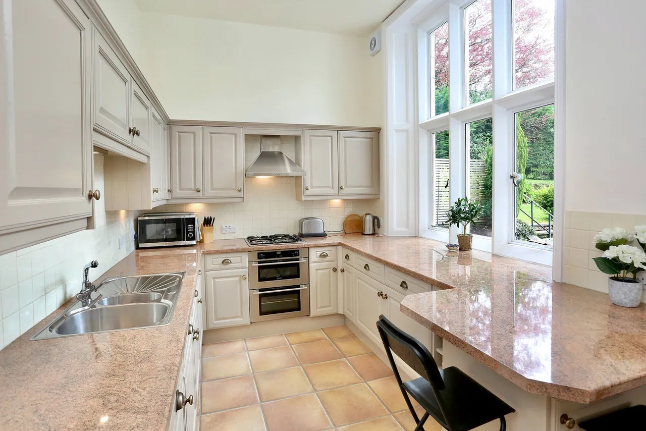 Ty Deri, Trebencyn Park, NP7, photo 3