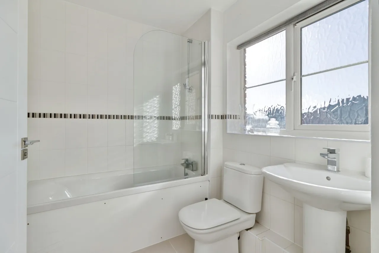 Baker Crescent, Dartford, DA1, photo 8