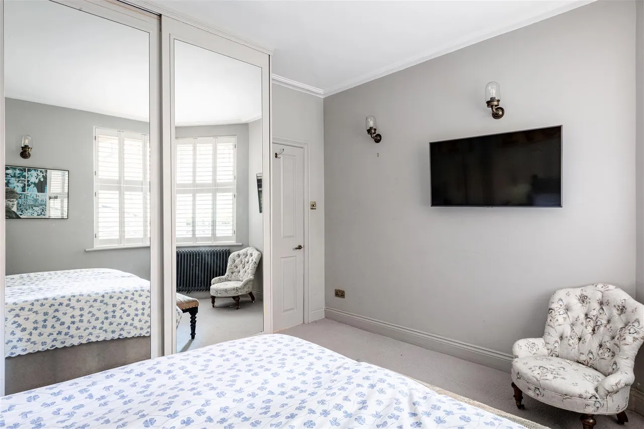 Queen's Club Gardens, London, W14, photo 14