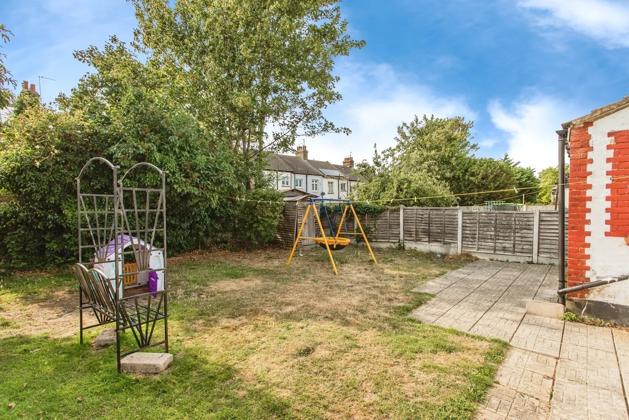 Glenwood Avenue, Westcliff On Sea, Essex, SS0, photo 14